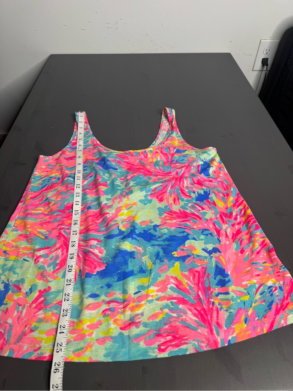 Lilly Pulitzer Kinsey Tank Multi Palm Beach Coral - Picture 6 of 6